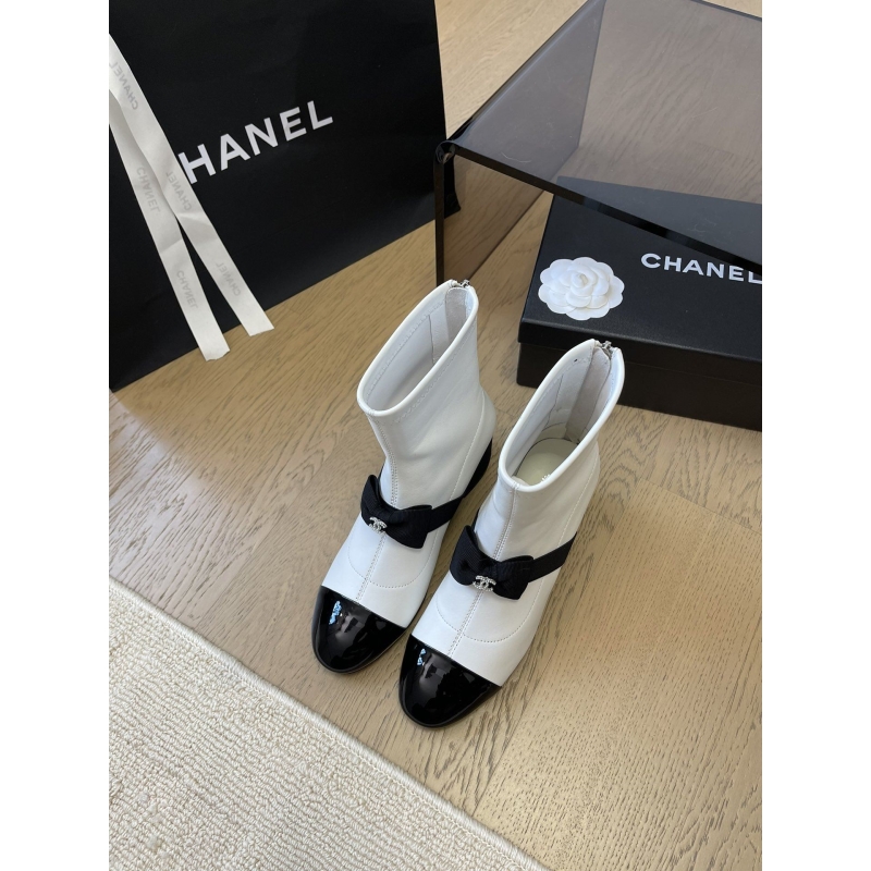 Ch*el boots